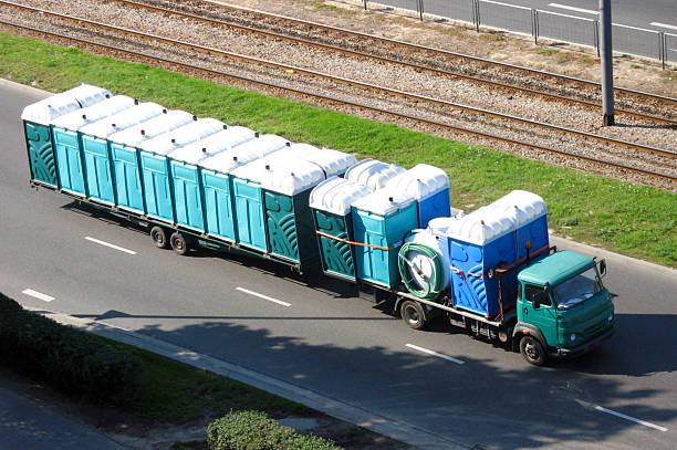 Best Luxury portable toilet rental  in Oostburg, WI